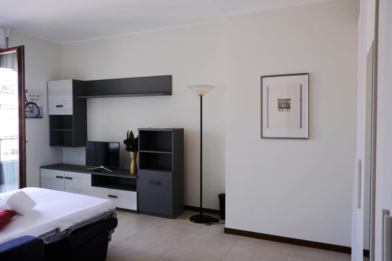 Way Rent - Elegante Loft Con Terrazzo Appartamento Milano